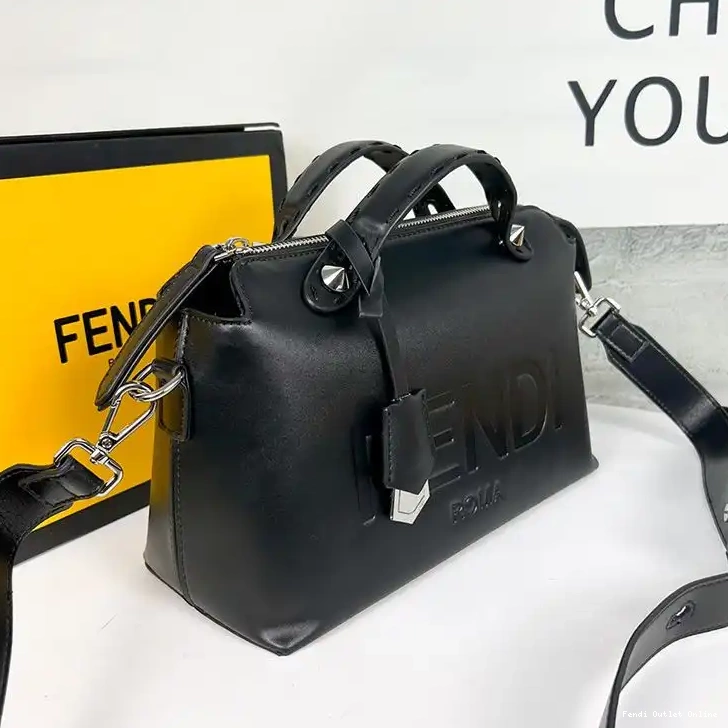 Cheap Bag Boston Way Logo Leather Fendi Black By ROMA Medium In Calf The 0530